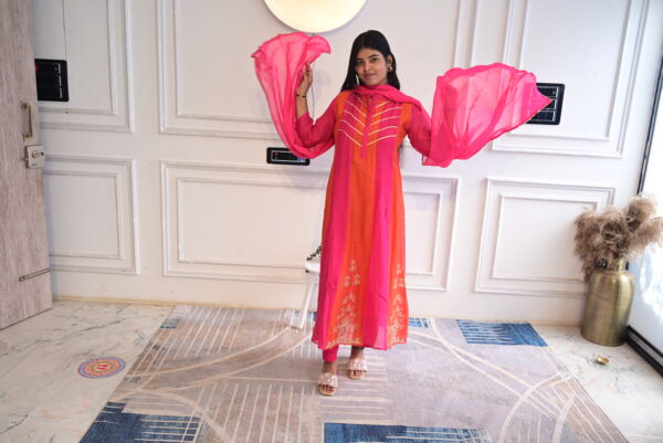 Mul Chanderi Suit Set with Gotta Patti & Cutdana Sequin Work (3 Piece)