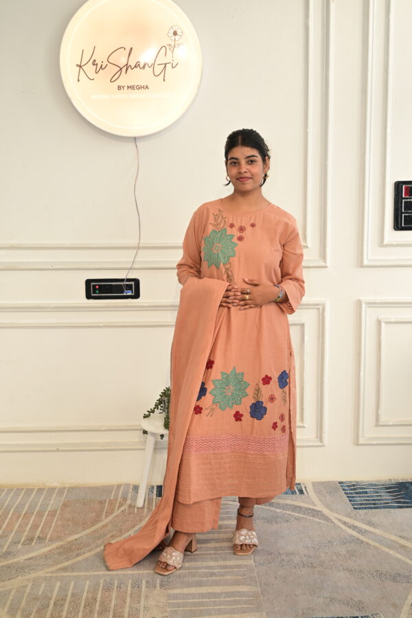 Pure Chanderi Cotton Suit Set with Appliqué Work & Crush Dupatta (3 Piece)