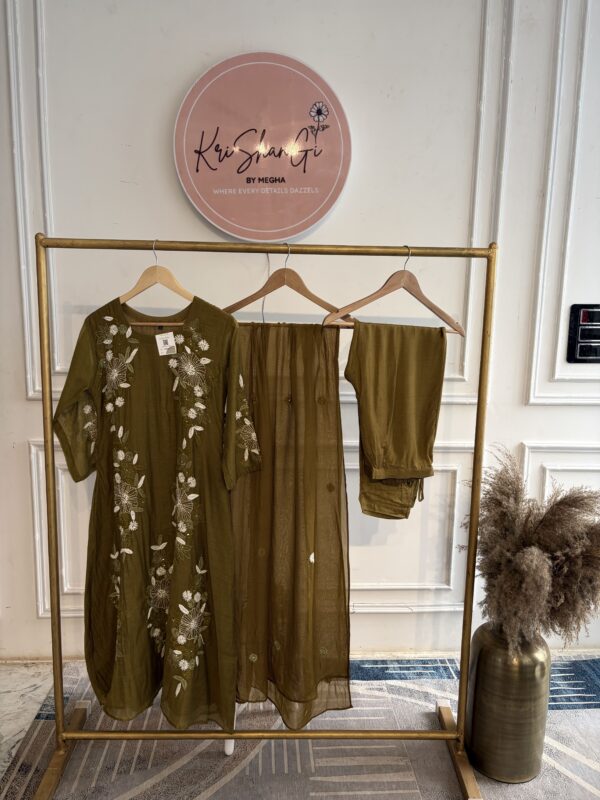 Mehendi Green Mul Chanderi Suit Set with Thread & Sequin Work