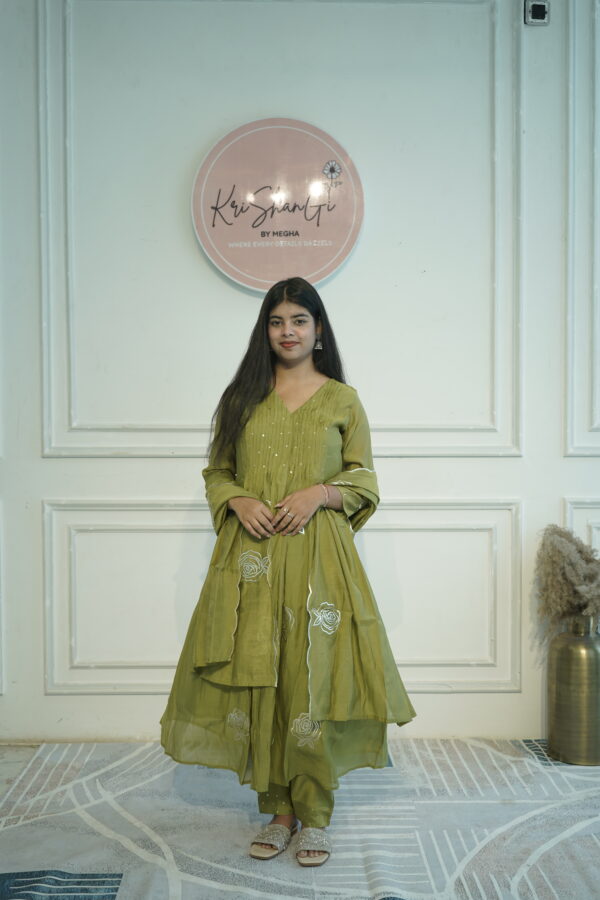 Pure Mul Chanderi A-Line Flared Suit Set with Sequin & Leather Flower Work (3-Piece Set)